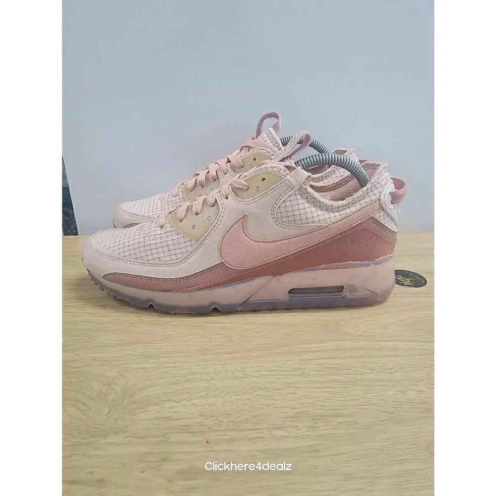 Nike Air Max 90 Terrascape Pink Women's Running Shoes Size 9.5